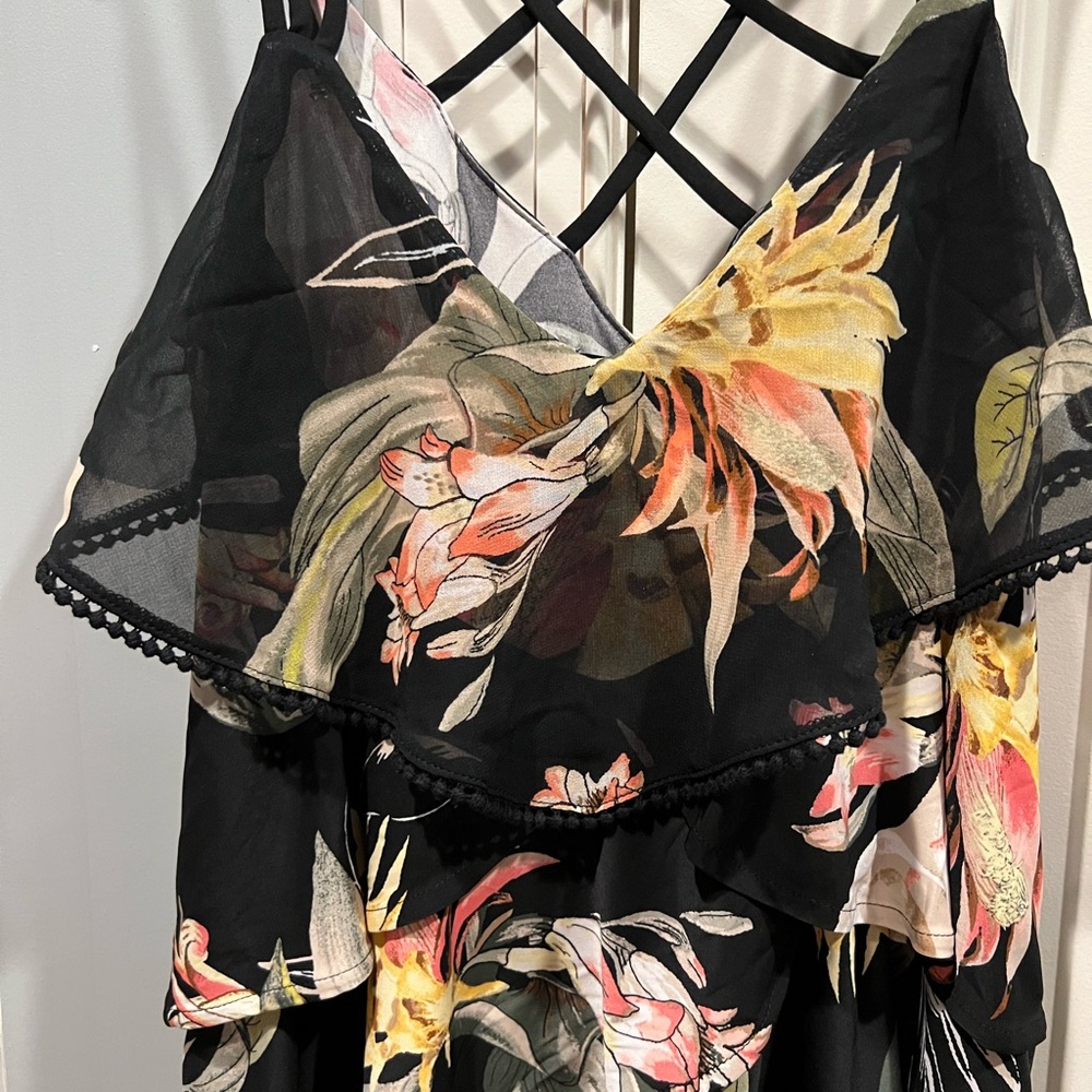 WHBM Top - Picture 2 of 5